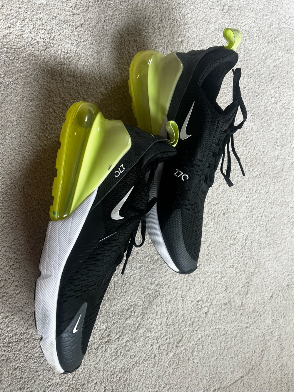 Nike Air Max 270 Men's Sneakers - Black & Volt